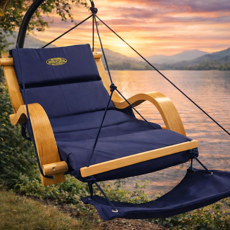 Deluxe Wood Lounger Airchair